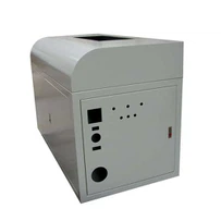 Gabinet de xarxa de dades petites recobert de pols